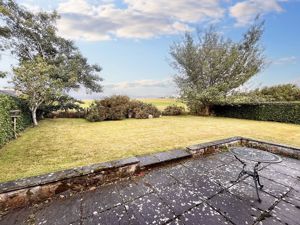 Photo 19- click for photo gallery